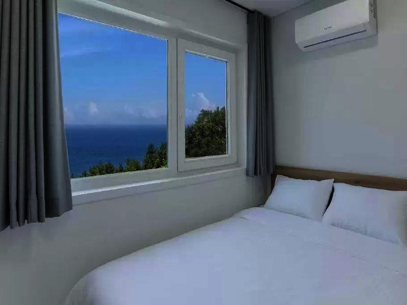 Oneday Namhae Villa Eksteriør billede