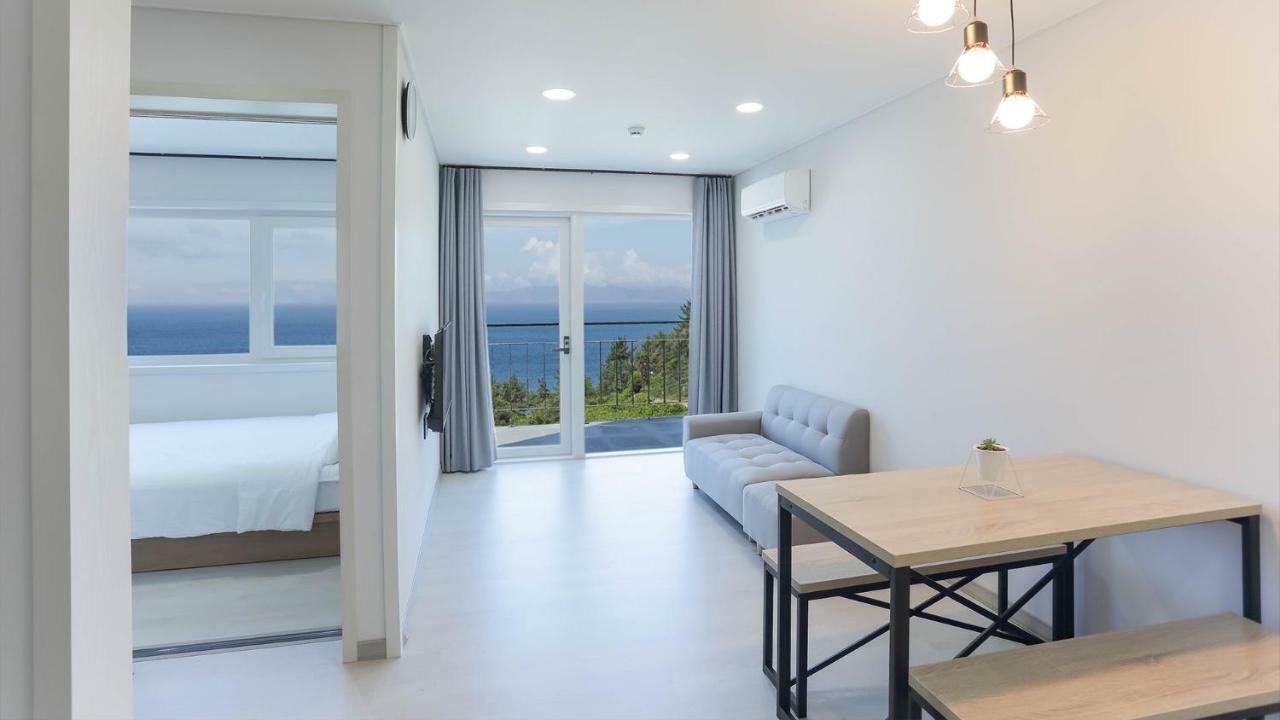 Oneday Namhae Villa Eksteriør billede