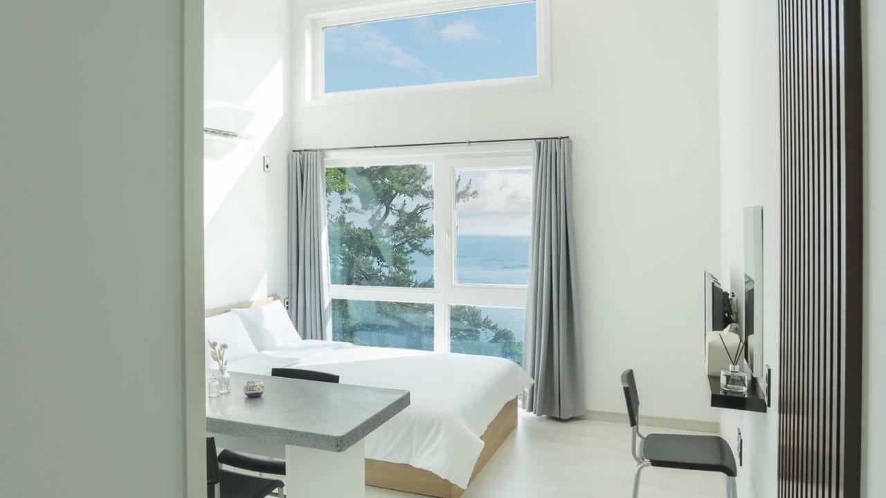 Oneday Namhae Villa Eksteriør billede